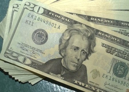 Apesar de guerra, dólar cai 1,27%, e bolsa sobe 3% na semana