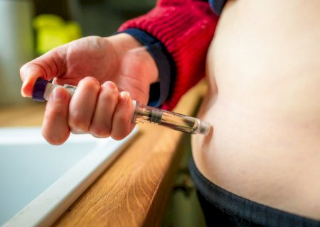 A crise das canetas emagrecedoras: brechas regulatórias geram oportunismo, charlatanismo e medicina ilegal