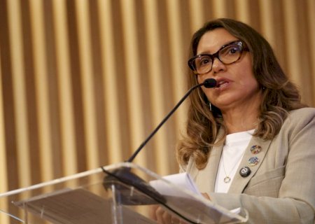 Janja critica conselheiro de Trump que chamou brasileiras de 'raça maldita'