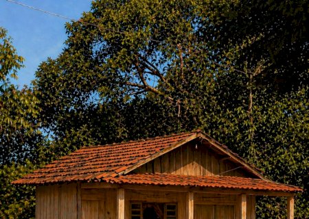 Escolinha da Fazenda Tamakavi resiste ao tempo e guarda memórias de uma geração