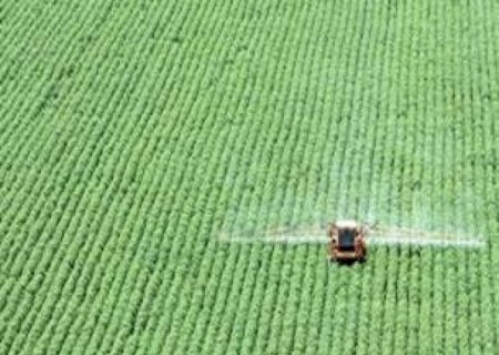 O agro brasileiro diante do triplo choque: crédito, guerra e clima