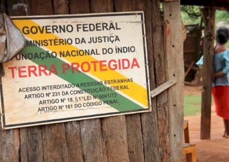 Começo para demarcações, avisos da Funai viram promessa de nova guerra no campo