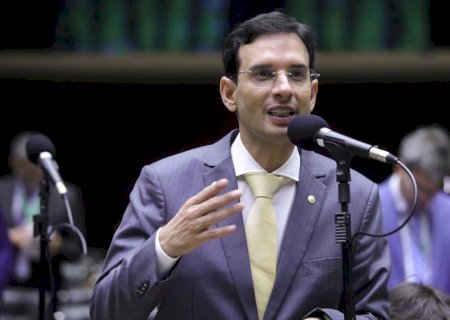 O calendário do relator para aprovar PEC do fim da escala 6×1 na comissão especial
