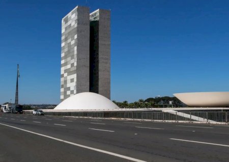 Setor produtivo pressiona Congresso para adiar discussões sobre fim da escala 6x1