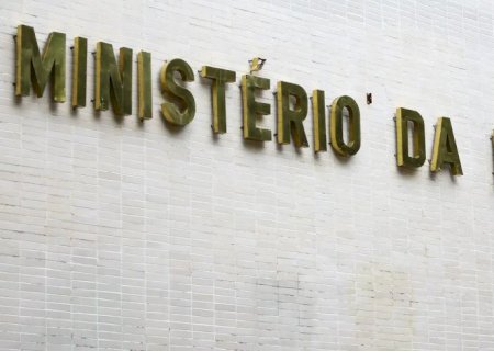 Formação de professores a distância mostra desempenho 53,1% inferior