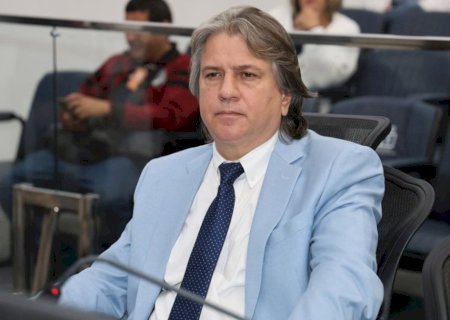 Projeto de Caravina prevê compensação automática por falta prolongada de energia
