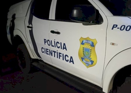 Homem morre após dormir embaixo de caminhão boiadeiro em Taquarussu