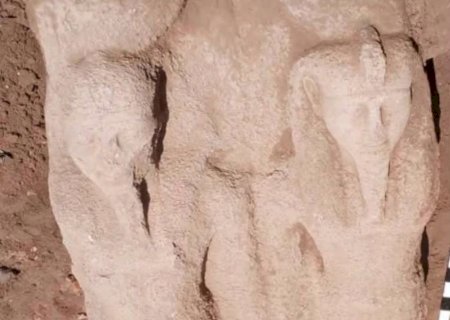 Arqueólogos localizam estátua de faraó do Egito no Êxodo