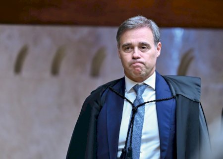 Mendonça diverge e vota por aval dos pais para tratar de temas de gênero nas escolas