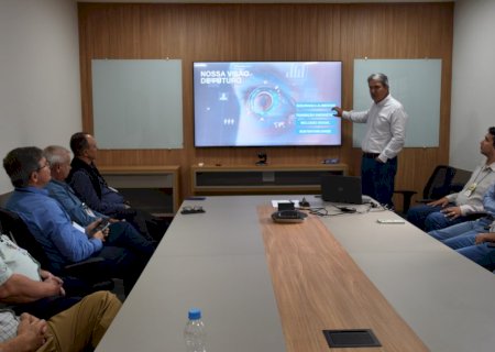 Potencial da citricultura de MS é apresentada a grupo nacional de consultores na ExpoCitros