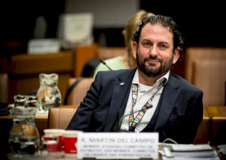 Indústria do álcool mira crianças hoje para que se tornem consumidores amanhã, diz especialista