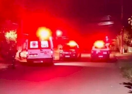 Jovem é morto a tiros e polícia apura suspeita de ligação com facção criminosa