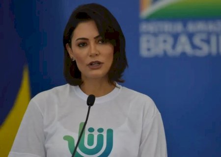 Os argumentos dos que resistem à Michelle como plano B de candidatura de Flávio Bolsonaro