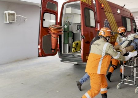 Caminhoneiro morre após sofrer parada cardíaca em empresa às margens da BR-163