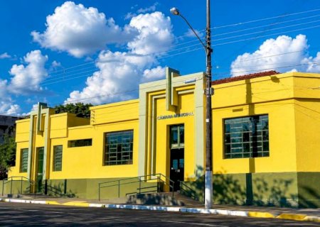 Justiça aponta irregularidade em reajuste salarial de prefeito, vice e secretários em MS