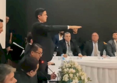 Juíza anula reajuste salarial de prefeito, vice e secretários