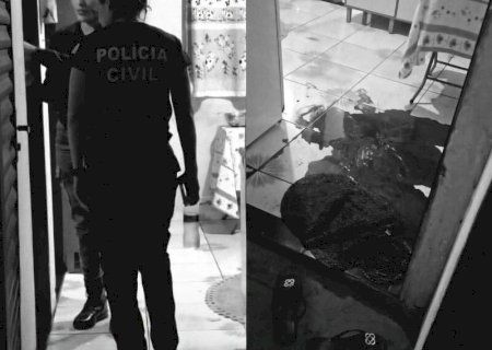 Dupla chega de moto, invade casa e mata filho de vereador em Costa Rica