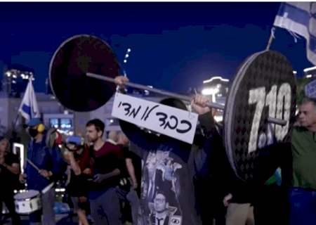 Israelenses protestam contra Netanyahu e pedem fim de guerra no Oriente Médio