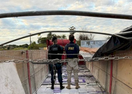 Paraguaio é preso com 4 toneladas de maconha escondidas em carreta em Nova Andradina