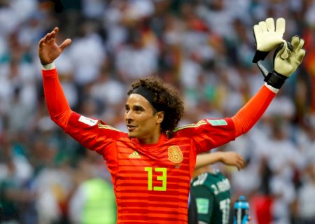 Recordista e sem unanimidade no México: como Ochoa chega à sexta Copa do Mundo