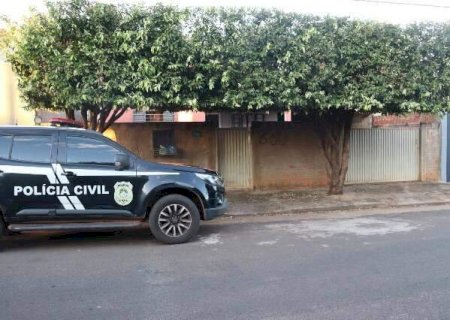 Mãe e filho são executados com 6 tiros dentro de casa em MS