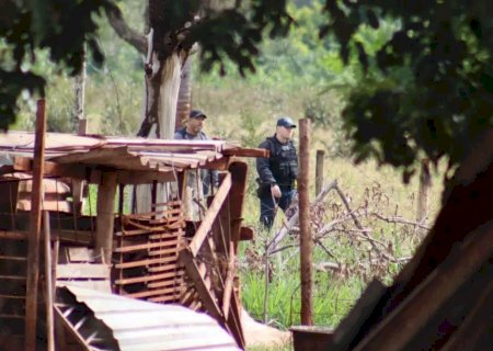 Caseiro desaparecido é encontrado morto dentro de saco em brejo
