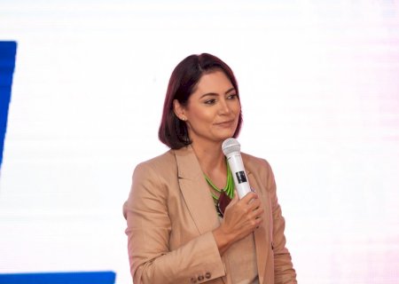 O plano de Michelle Bolsonaro para envolver mulheres nas eleições de outubro