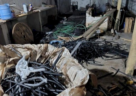 Queima clandestina de cobre termina com apreensão de 105 quilos de material