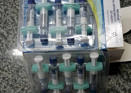 Mato Grosso do Sul recebe 8,3 mil doses da vacina Pneumo 20 e amplia proteção contra doenças graves