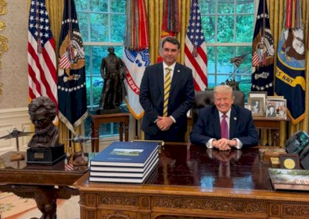 A reação dos eleitores ao encontro entre Flávio Bolsonaro e Trump, segundo pesquisa