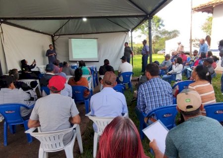 Mutirão da Agraer leva mais de 40 serviços gratuitos à população rural de Nioaque