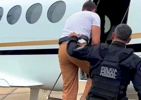 Oposição não sabe o que fazer com a candidatura de Flávio Bolsonaro