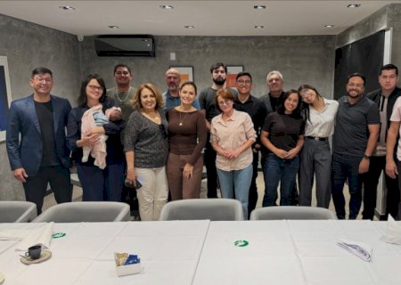 Após saída, Michelle Bolsonaro visita sede do PL Mulher