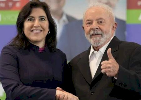 Lula leva primeira multa por causa de Simone