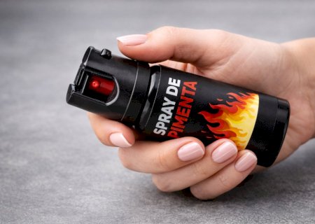 Mulheres maiores de 18 anos poderão comprar e portar spray de pimenta para defesa pessoal