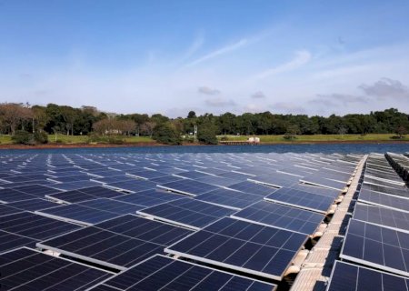 Energia solar já corta 90% da conta de luz e pode dobrar de tamanho no Brasil até 2027