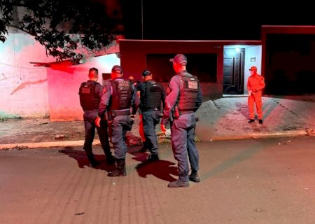 Jovem é morto a tiros e mulher fica gravemente ferida em atentado em Ivinhema