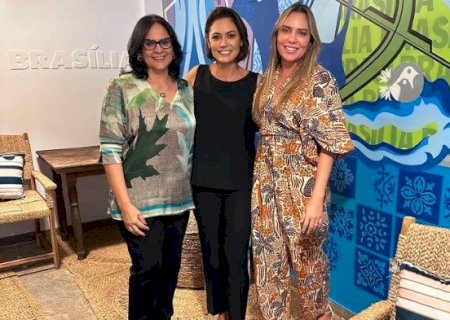 Michelle Bolsonaro recua de desfiliação do PL após reunião com Damares e Celina Leão