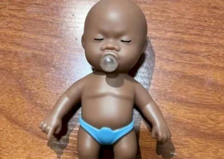Boneca Natasha: quando a violência se torna entretenimento