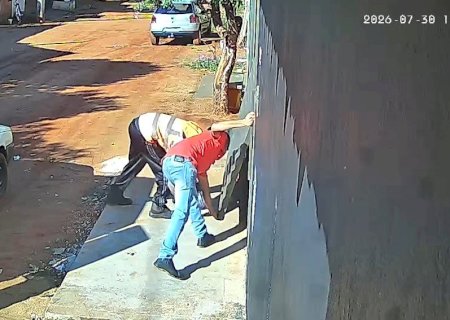 Entregador é denunciado por danificar portão eletrônico durante entrega em Batayporã