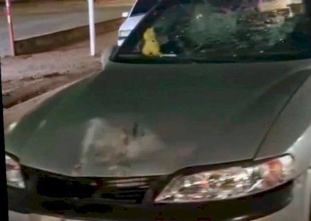 Condutor de Honda Bros sofre ferimento na cabeça após colisão com Vectra em Nova Andradina