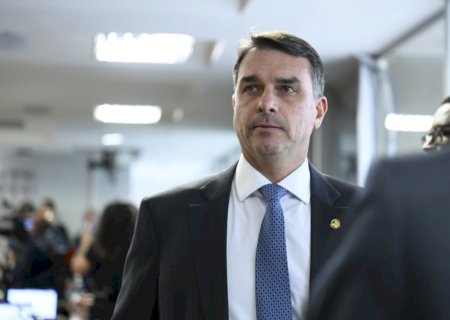 Falas de Flávio Bolsonaro podem enfraquecer argumento brasileiro contra o tarifaço