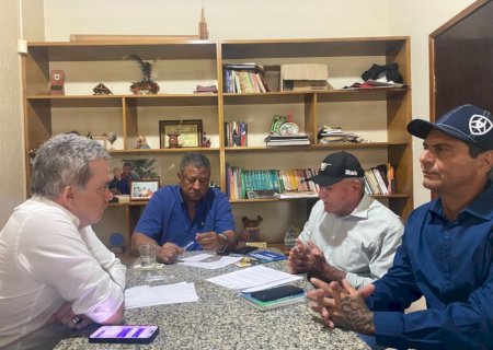 Secretário Valdir Luiz Sartor participa de reunião com deputado para discutir projetos de desenvolvimento econômico