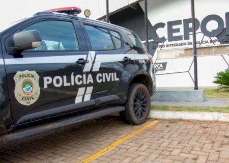 Vigia é amarrado durante roubo de carro e dois caminhões em pátio