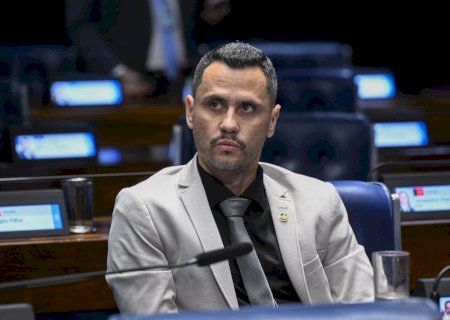 Em nova reviravolta, Cleitinho anuncia que será candidato ao governo de Minas