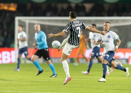 Análise: desfalques e falta de eficiência travam reação do Corinthians