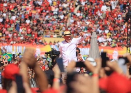 Campanha de Lula vê clima morno, mas aposta em mudanças nos próximos dias