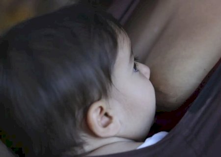 Amamentação reduz risco de doença cardíaca na mãe