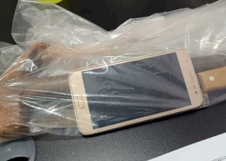 Discussão por dinheiro termina com mulher atacada a marteladas pelo marido