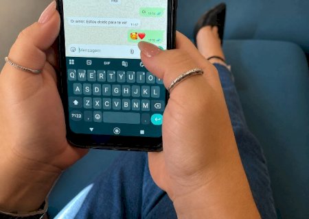 Mulher 40+, divorciada e com filhos: o alvo preferido no golpe do romance